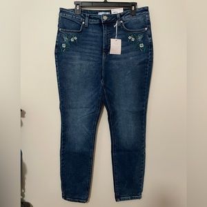 NWT Skinny Embroidered Jeans
